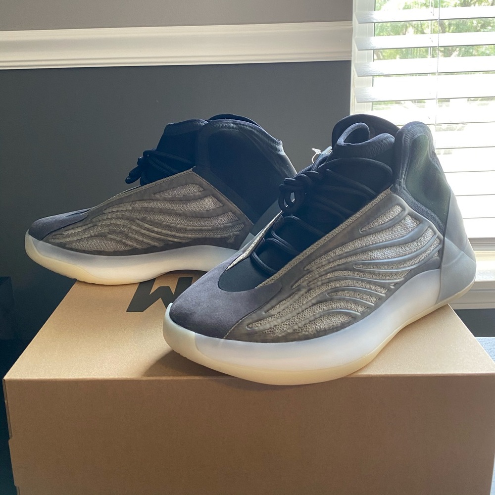 SOLD - Picture 3 of 7